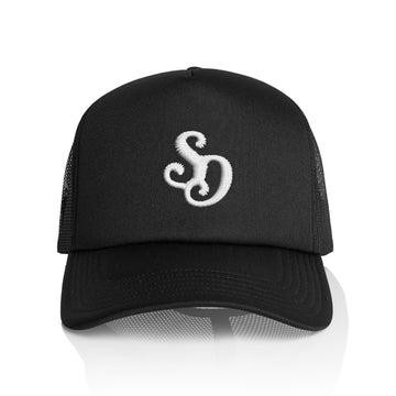 SD TRUCKER HAT - BLACK/WHITE