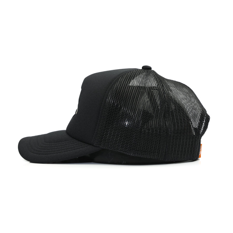 SF TRUCKER HAT - BLACK/WHITE